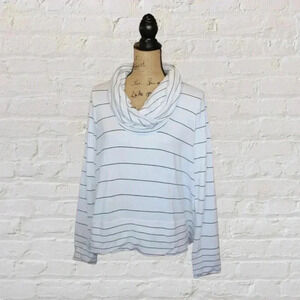 Lou & Grey Loft Sweatshirt